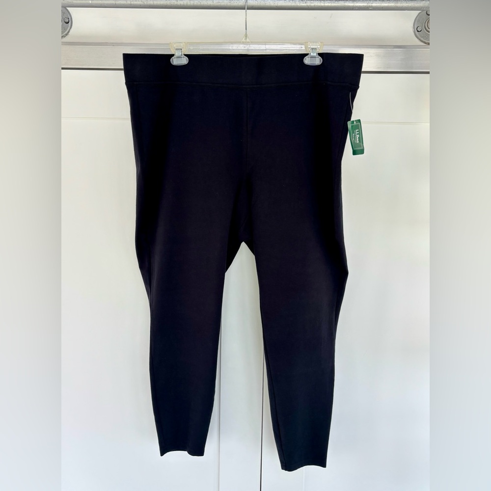 🆕 L.L. BEAN Essential High-Waist Black Leggings